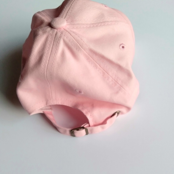 Black Lives Matter Pink Hat - Picture 4 of 5